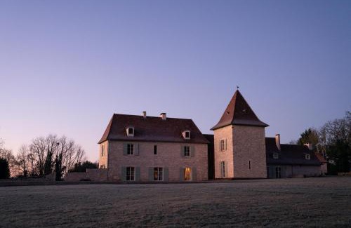 Savignac-les-Eglises House | Oceanfront Getaway at Domaine Truffier du Grand Merlhiot