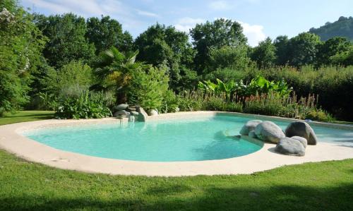 Clarac Bed & Breakfast | Discover Domaine Véga: Pet-Friendly with Oceanfront Views