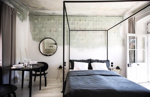 Cesky Krumlov Apartment | Stay at Domeček: Guest Rated 9.8 Tiny House Experience