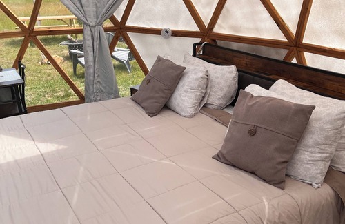 South Haven Cabin | Dome #3 - Dome Haven Campground - Escape, Unwind, Repeat!