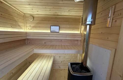 gmina Budry House | Domek 6 osobowy plus sauna i jacuzzi