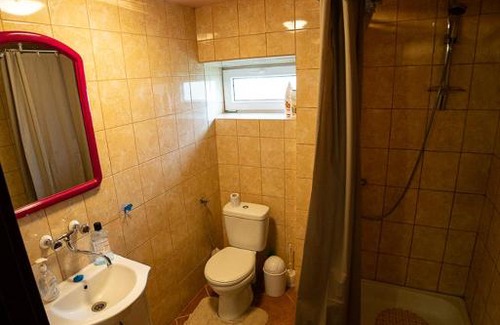 gmina Radziłow Cabin | Cozy Domek Blisko Biebrzy: Pet-Friendly Retreat Awaits