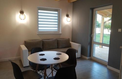 Janowice Wielkie House | Welcoming Domek Bobrowe Zacisze 2: Pet-Friendly Retreat