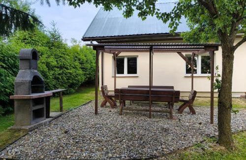 Ustrzyki Dolne House | Enchanting Domek Pod Bieszczadzkim Aniołem - 9.4/10 Rating
