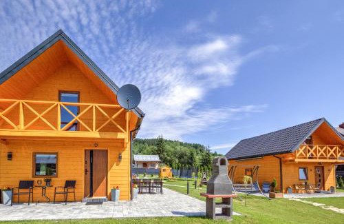 Tylicz House | Pet-Friendly Getaway at Domek Całoroczny Tylicz - 9.8/10!