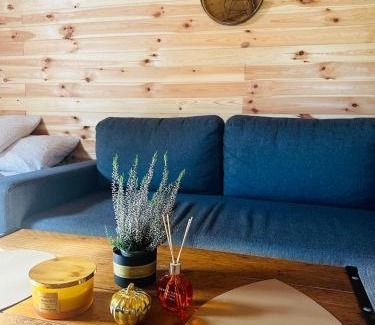 Ogrodzieniec House | Family-Friendly Domek Drewniany with Stellar 8/10 Rating