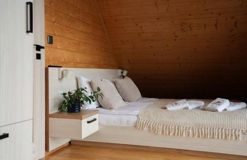 Pcim Ski Chalet | Relaxing Wooden Cabin in the Mountains with Hot Tub