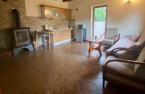 Polczyn-Zdroj House | Discover Domek Gościnny: Pet-Friendly with Hot Tub