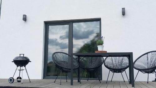 Karwie Apartment | Experience Domek II by the Lake in Mrągowo-Krzywe