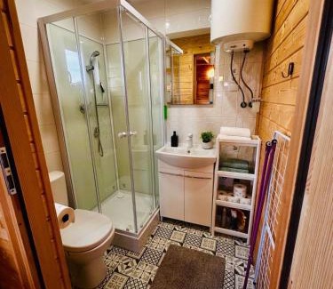 Małdyty House | Inviting Domek Letniskowy Jawor with Pool & Ocean View