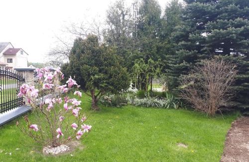 gmina Jozefow House | Pet-Friendly Domek Letniskowy with Ocean View Near Krasnobró