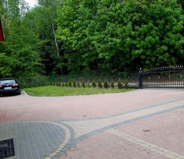 Wydminy House | Forest Retreat: Ideal Getaway for Families & Pets
