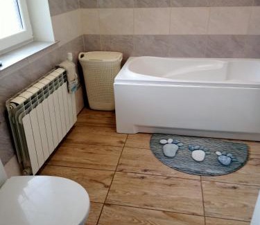 Wydminy House | Forest Retreat: Ideal Getaway for Families & Pets