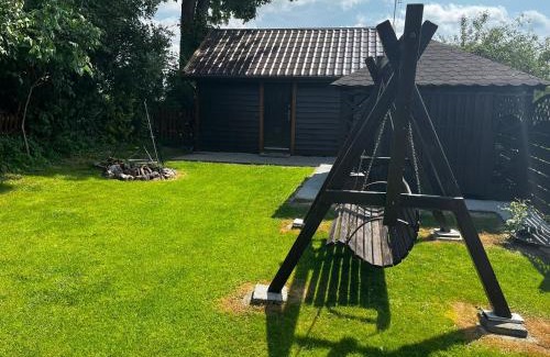 Wyspa Sobieszewska House | Pet & Child Friendly Getaway at Domek Letniskowy Wojtek