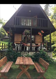 Woryty Cabin | Cozy Domek Letniskowy Woryty with Oceanfront Views