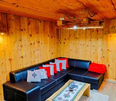 Kamionka Wielka Cabin | Experience DOMEK NA GÓRACH with Hot Tub & Pool Access