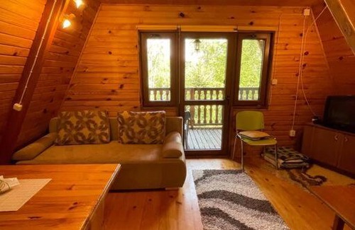 Bukowiec House | Cozy Mountain Cottage with Breathtaking Views & Family-Friendly