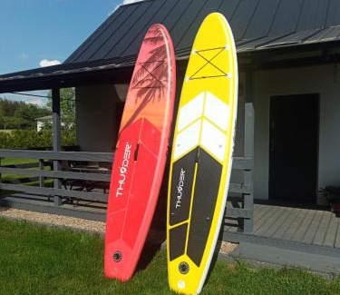 Borowy Mlyn House | Experience Borowy Młyn: Pet-Friendly Retreat by Lake Gwiazda