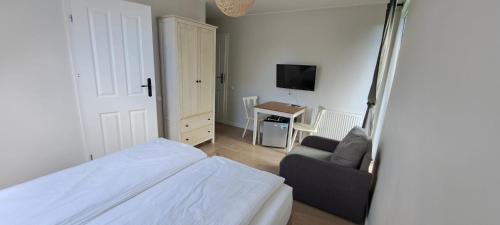 Krokowa House | Family-Friendly Retreat at Domek na Błotach