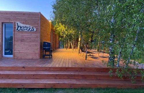 Ubocze Apartment | Pet-Friendly Domek na Uboczu with Pool & Breakfast Included