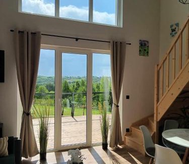 Jedlicze Apartment | Experience Domek Na Wądołach: Pet & Child Friendly Retreat