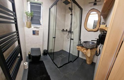 Krynica-Zdroj Ski Chalet | Unforgettable Domek na wypoczynek with Oceanfront Views