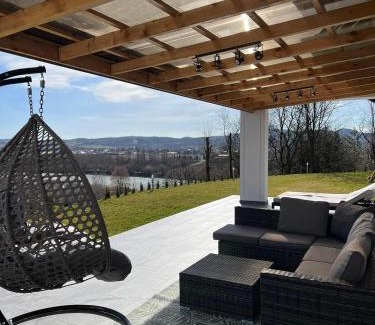 Zakliczyn Apartment | Experience Domek nad Doliną Dunajca: Guest Rated 9.9/10