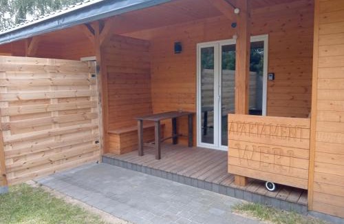 Wilczogora Apartment | Relaxing Getaway at Domek nad Jeziorem with Ocean Views