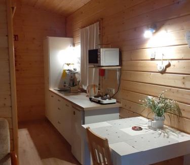 Slawno Cabin | Relaxing Escape at Domek nad jeziorem, Oceanfront Paradise