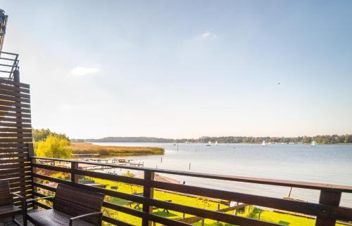 Mikolajki House | Lakefront Retreat with Private Beach and Perfect Ratings