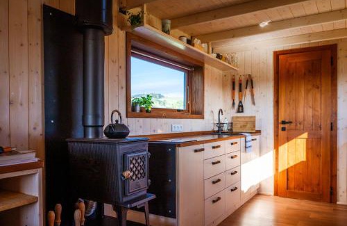 Trebihost Cabin | Relax at Domek pod Zvičinou with Hot Tub & Pet-Friendly Perks
