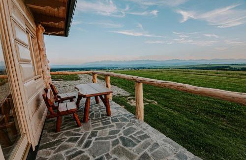 Ludzmierz House | Experience Domek pod lasem: Oceanfront Retreat with Hot Tub
