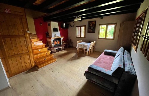 gmina Lubycza Krolewska House | Guest Rated 9.7: Domek pod lasem - Family & Pet Friendly