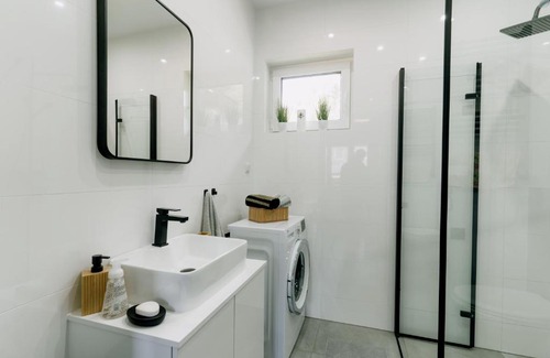 Polany House | Premier Family Retreat at Domek pod Nowiną - 10/10 Rating
