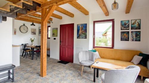 Debina House | Family-Friendly Domek Pogodny in Rowy - Pet Welcome Here!