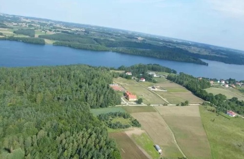 Borzestowska Huta House | Discover Domek Sznurki: Family-Friendly Retreat Rated 9/10