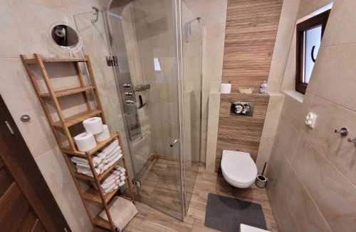 Lutowiska House | Oceanfront Domek w Bieszczadach - Guest Rated 9.8/10
