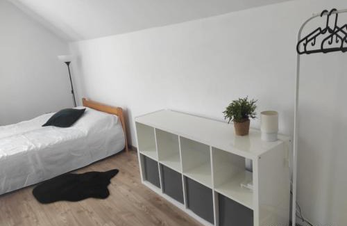 Sucha Beskidzka House | Cozy Domek w górach: Child-Friendly with 9.7/10 Rating