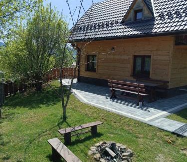 Grywałd Cabin | Pet-Friendly Domek w Pieninach with Hot Tub & Fireplace