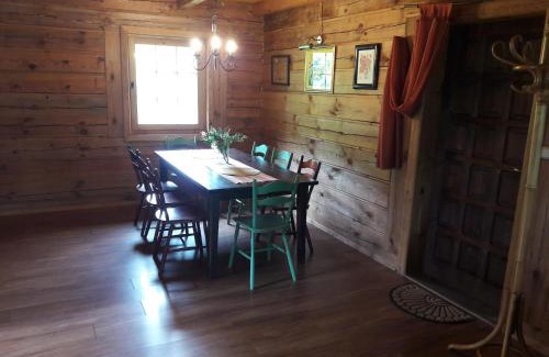 Baligrod House | Pet-Friendly Domek Wypoczynkowy OSTOJA - Guest Rated 9.8