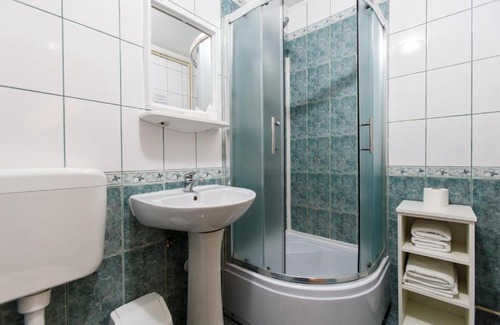 Danes House | Discover Domeniul Dracula Daneș: Oceanfront with Pool