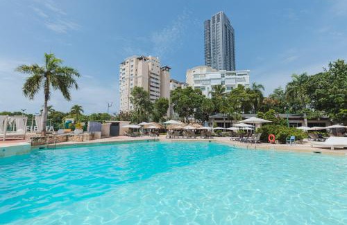 Los Cacicazgos Hotel | Discover Dominican Fiesta Hotel: Oceanfront & Spa Retreat