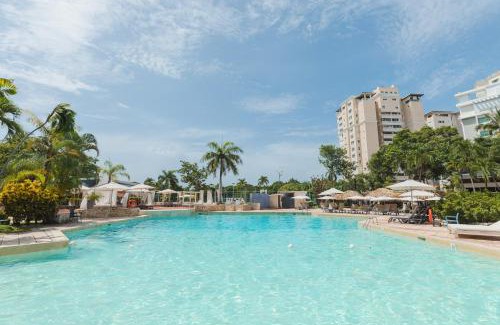 Los Cacicazgos Hotel | Discover Dominican Fiesta Hotel: Oceanfront & Spa Retreat