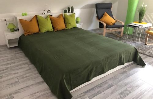 Velence Apartment | Child-Friendly Stay at Dominik Apartmanház - Guest Rated 9.8