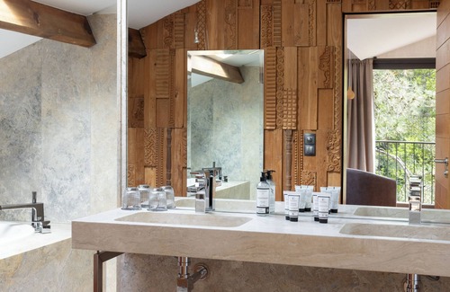Corte Hotel | Indulge at Dominique Colonna: 4-Star with Pool & Spa
