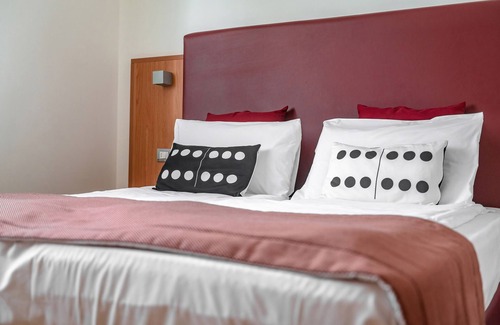 Lido di Jesolo Hotel | Relaxing Stay at Domino Suite Hotel Jesolo - Rated 9.4/10