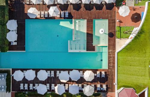 Lido di Jesolo Hotel | Discover Domino Suite Hotel & Residence with Ocean View Pool