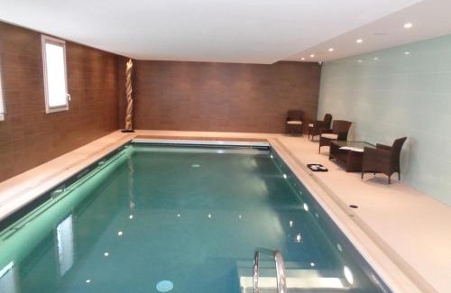 Landerneau Apartment | Excellent Stay at Domitys La Fleur de Lin with Pool & Spa