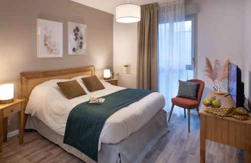 Bobigny Apartment | DOMITYS - Le 9e Art
