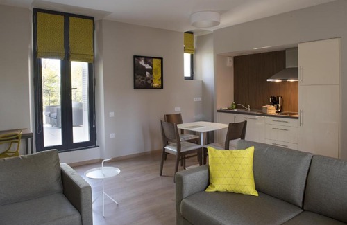 Parthenay Apartment | Discover Domitys Le Château des Plans: Oceanfront Bliss